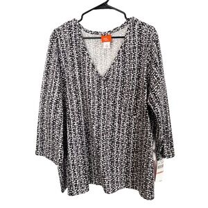 Hearts of Palm V-Neck Top 3/4 Sleeves Black, Gray & White Print 2X NWT